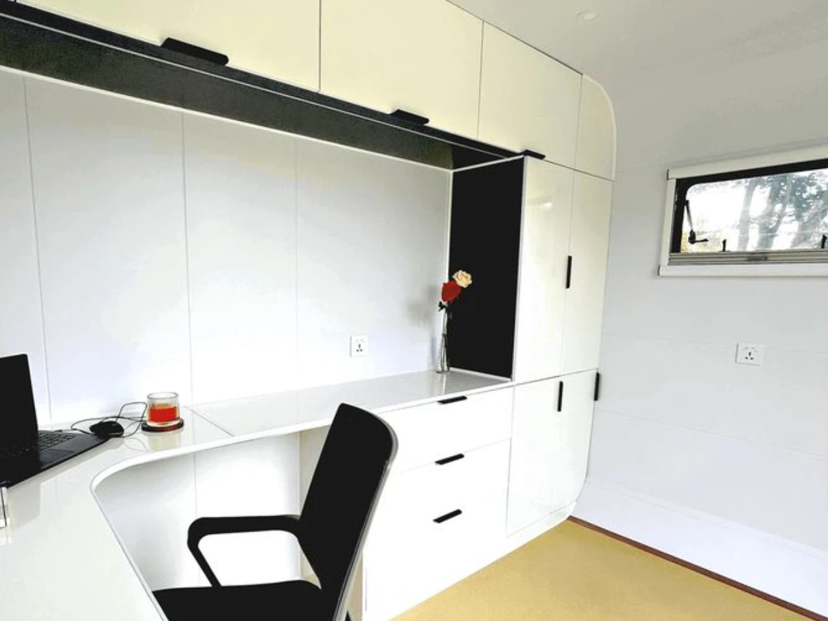 Modern Tiny Office Apple Cabin 10ft
